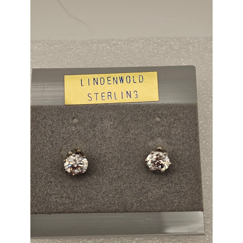 Lindenwold Sterling Silver Round Cut Clear Cubic Zirconia Stud Earrings 7mm